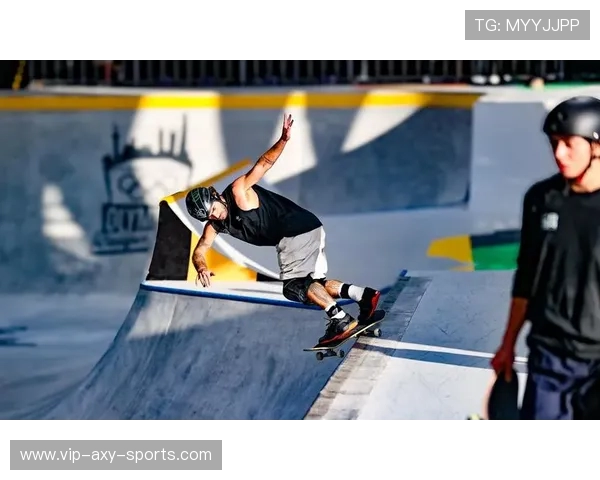 世界攀岩锦标赛点评：杭州滑板队的比赛经验表现