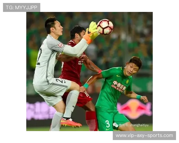 成都滑板队在马拉松大满贯积分榜中以100分稳居第一名